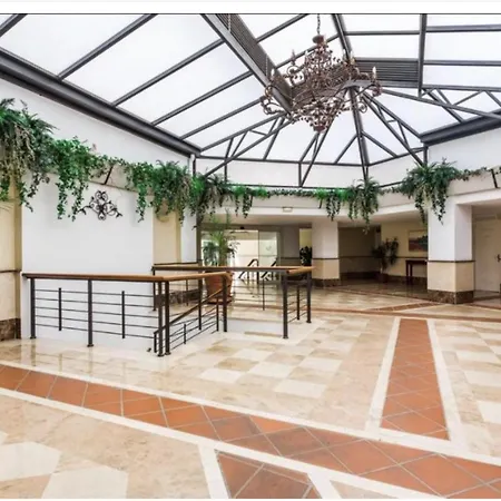 Terraza Puerto Banus מארבלה