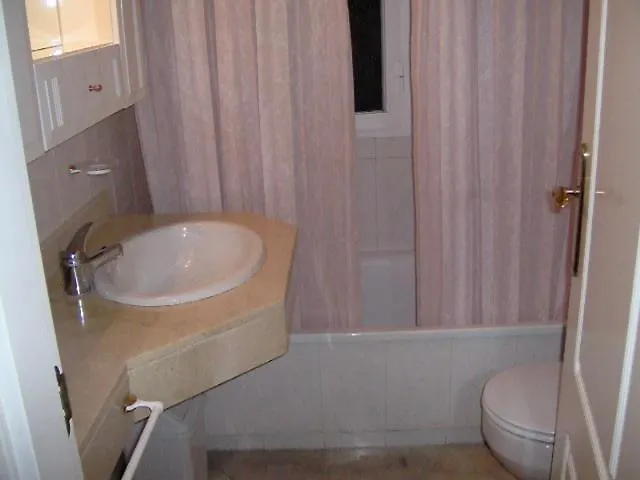 Terraza Puerto Banus *